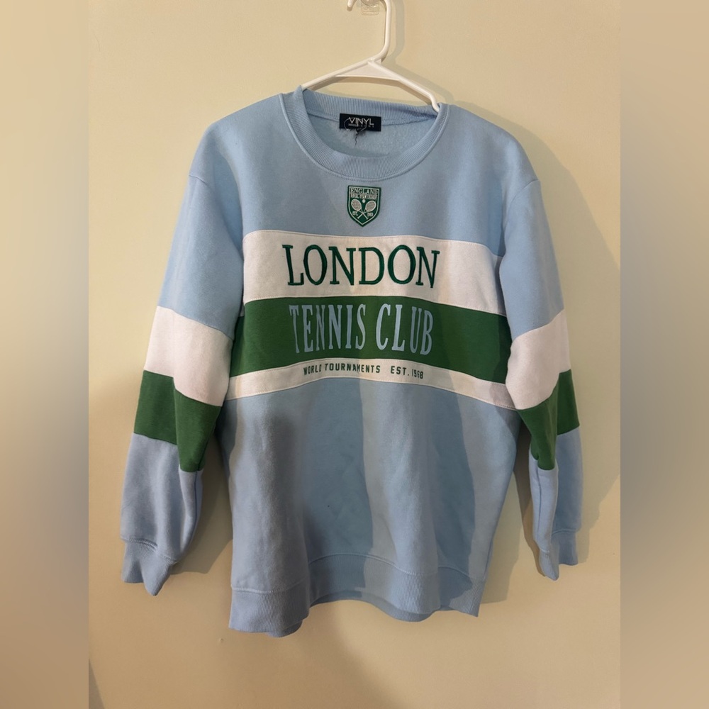 NWOT Vinyl London Tennis Club Crewneck Sweater - Light Blue/Green